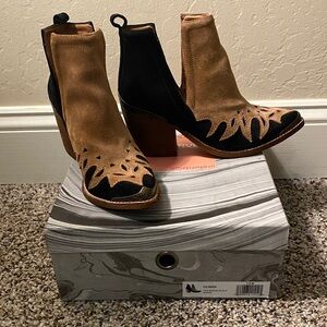 Jeffrey Campbell Tan and Black Cut-Out Ankle Boots